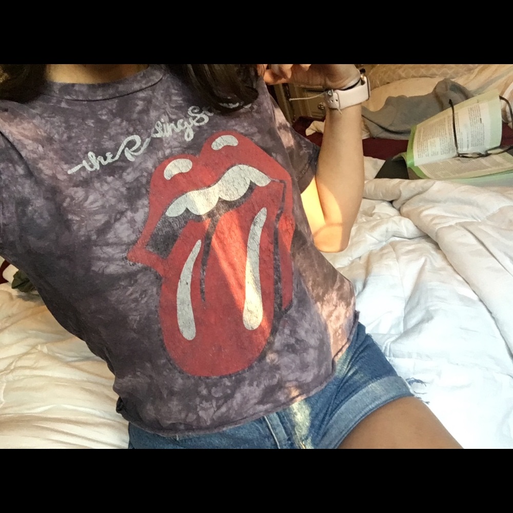 tee shirt